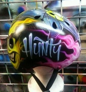 helmet airbrush artist