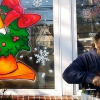 Airbrush Everything Window Painting Photos